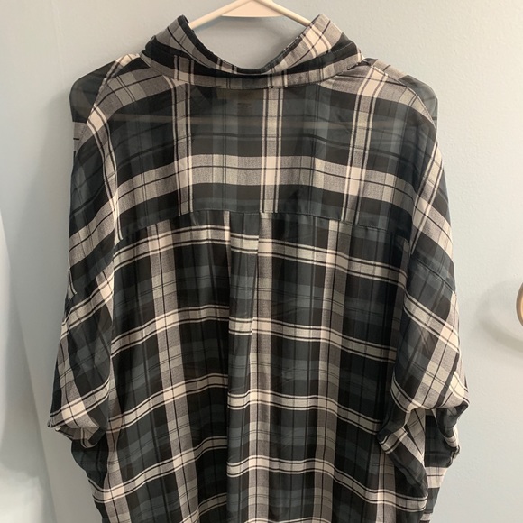 Flannel - Picture 4 of 4
